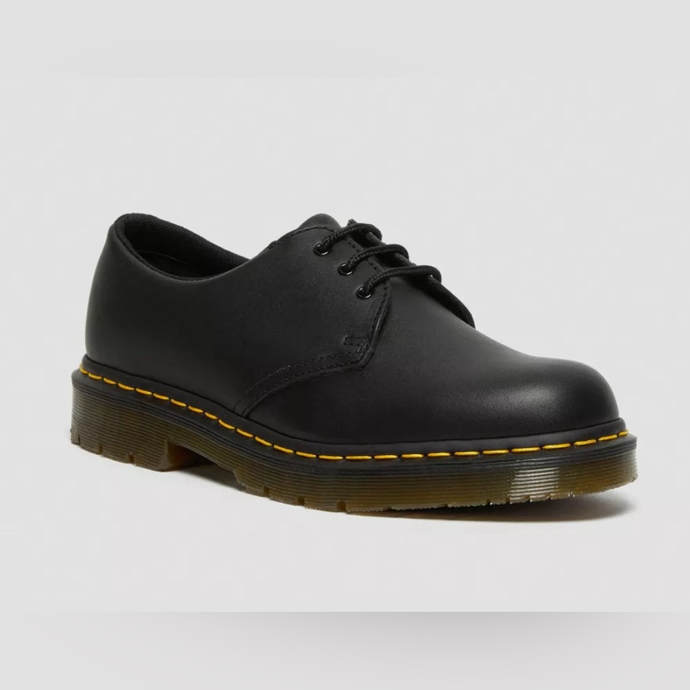 1461 slip resistant leather oxford shoes black